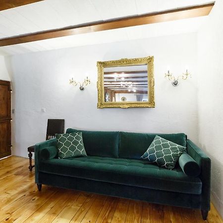 A Castle Spirit Apartment In Chateau Du Chatelard Clarens المظهر الخارجي الصورة