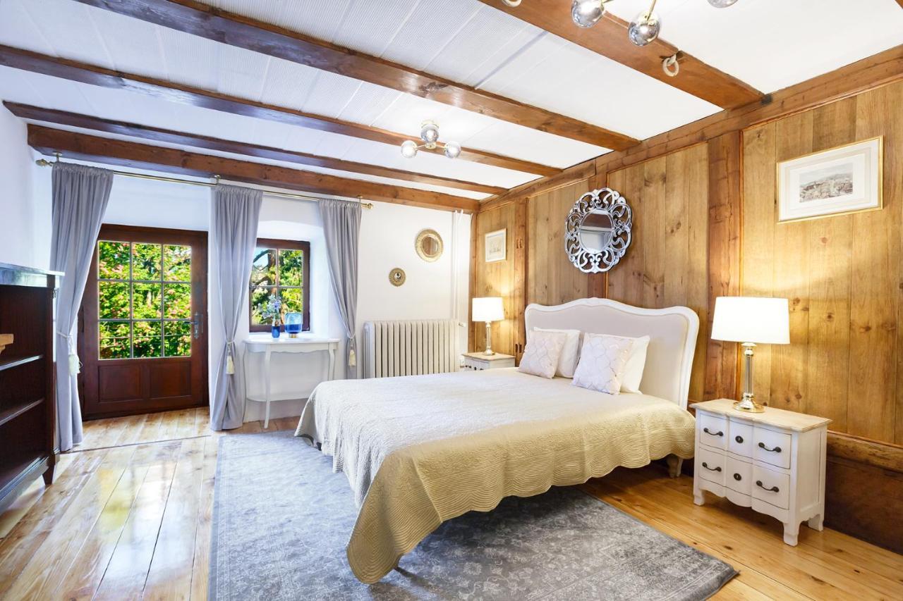 A Castle Spirit Apartment In Chateau Du Chatelard Clarens المظهر الخارجي الصورة
